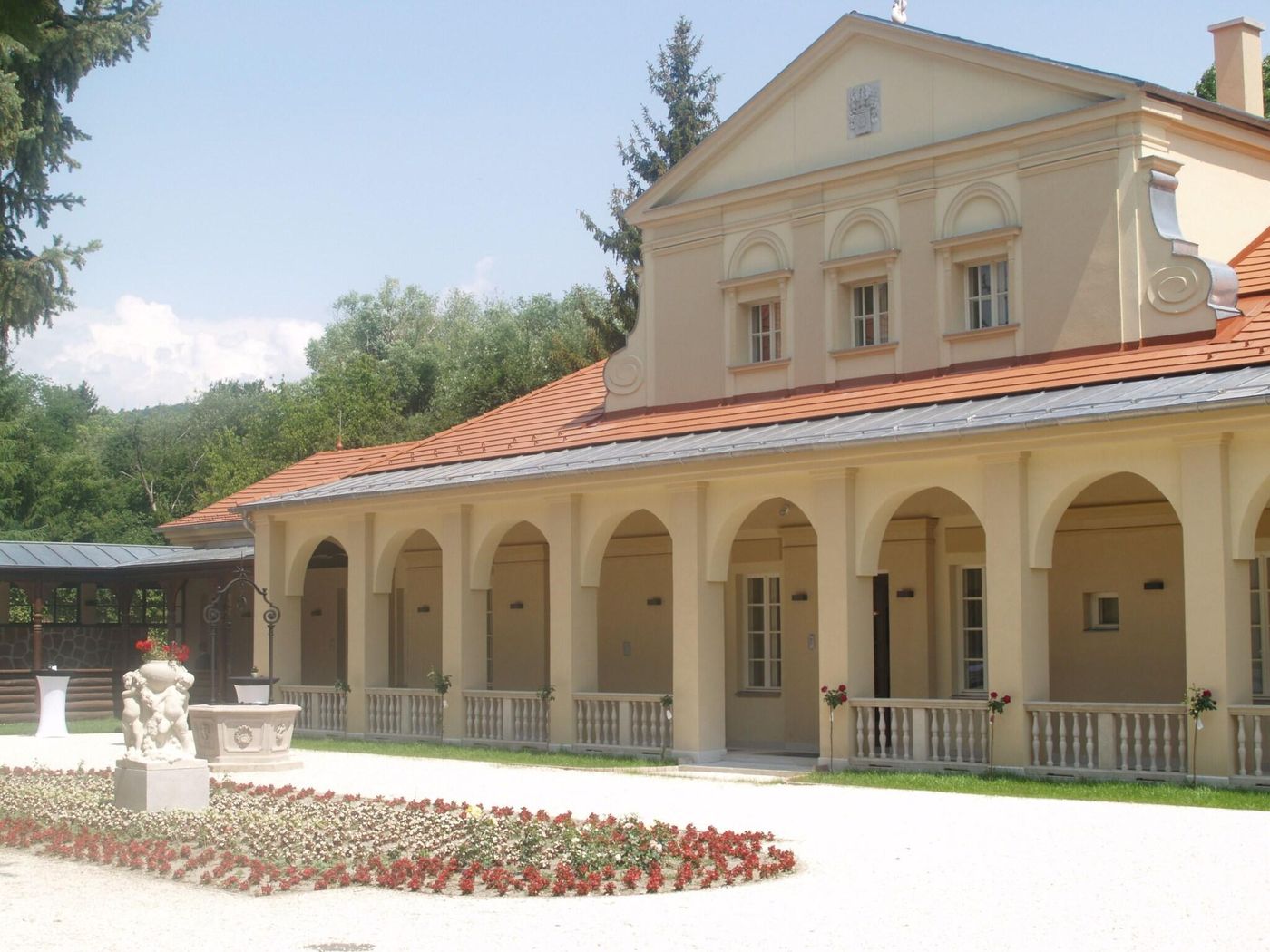 Klebelsberg-Kastely-General-view-11