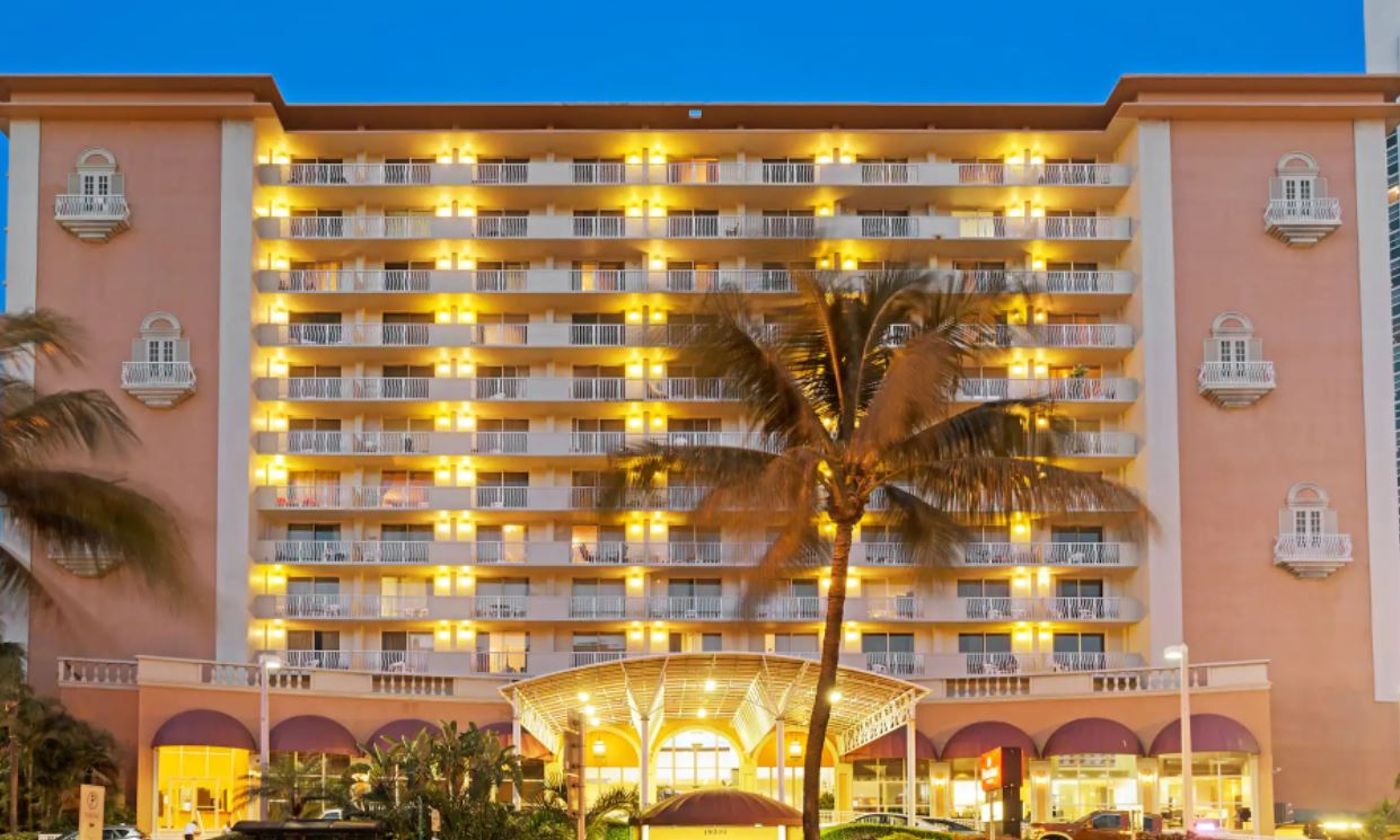 Ramada Plaza Marco Polo Beach Resort