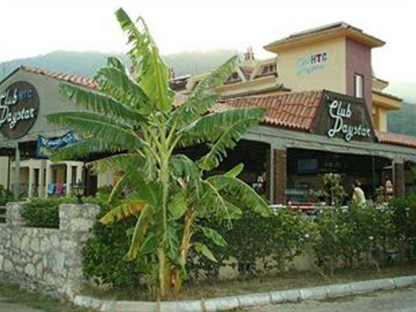 Club-Daystar-General-view-13