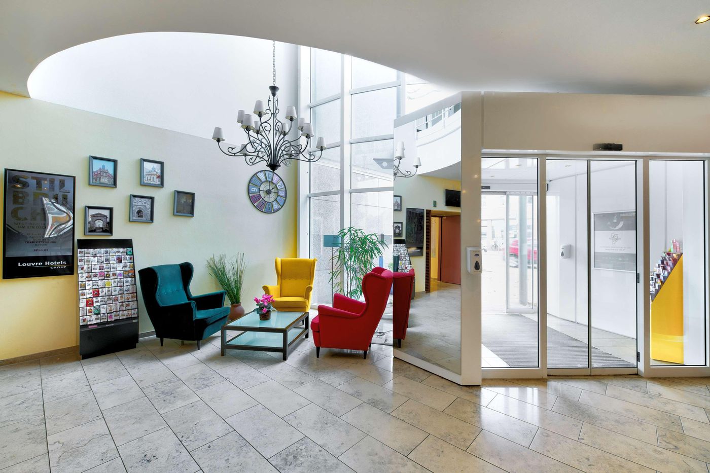 Hotel-am-Schloss-Koepenick-Berlin-by-Golden-Tulip-Lobby-4