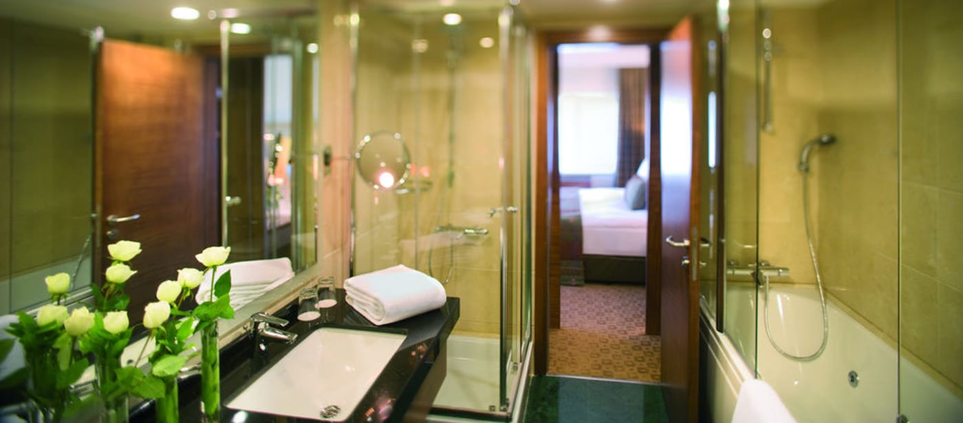 M----venpick-Hotel-Izmir-Room-26