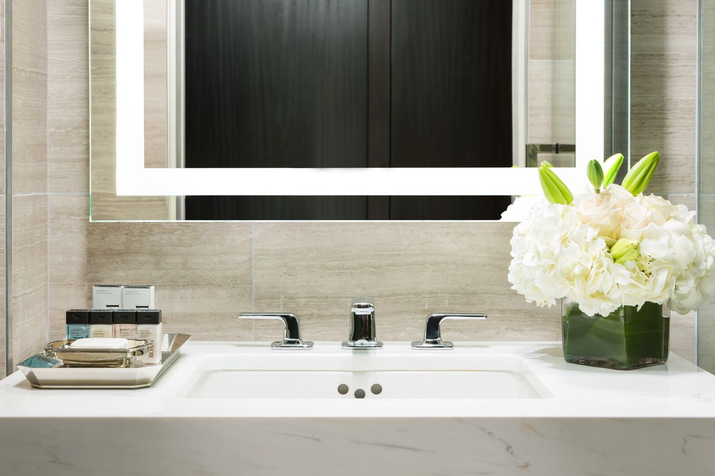 The-Manhattan-at-Times-Square-Hotel-Room-52