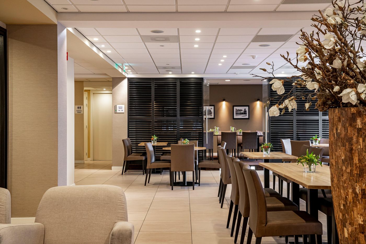 Holiday-Inn-Express-Amsterdam-South-Restaurant-22