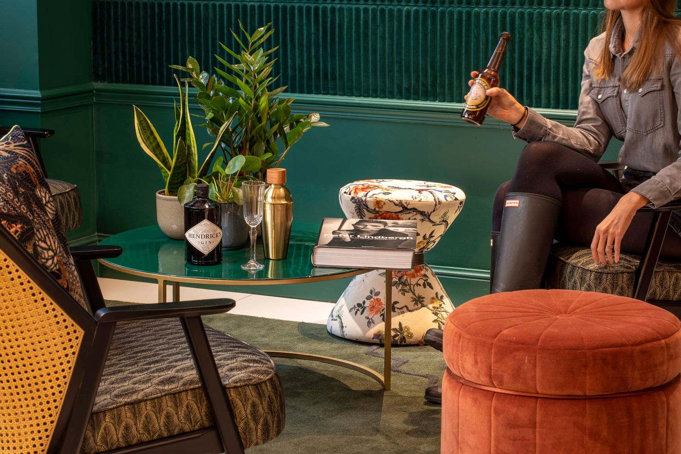 First-Hotel-Paris-Tour-Eiffel-Bar-9