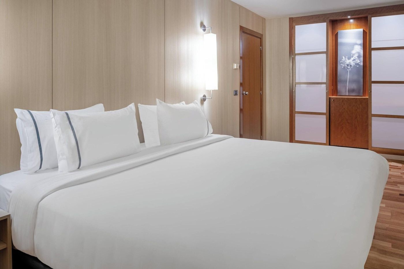 AC-Malaga-Palacio-Room-23
