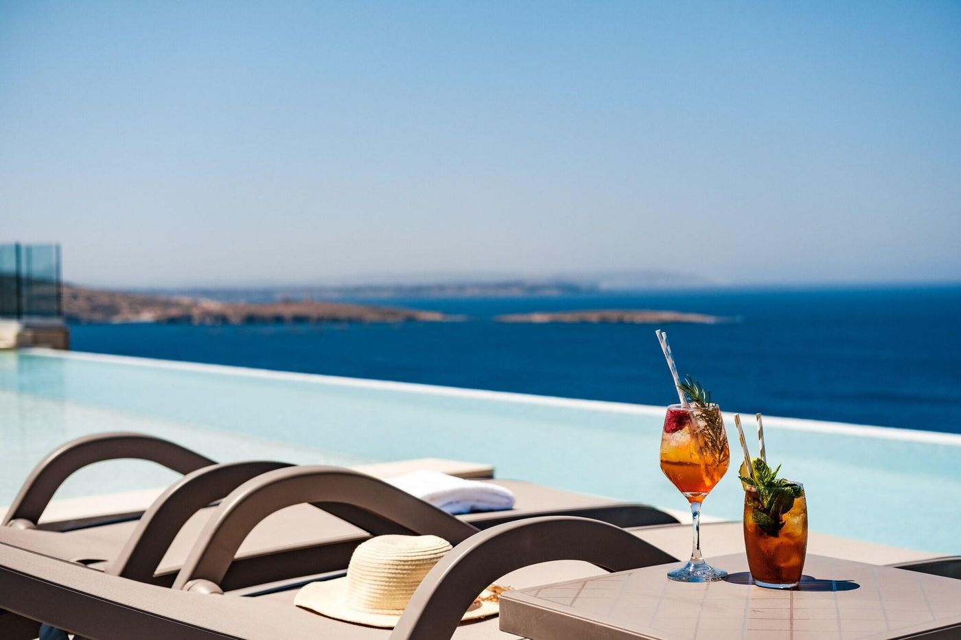 Mayflower-Hotel-Pool-36