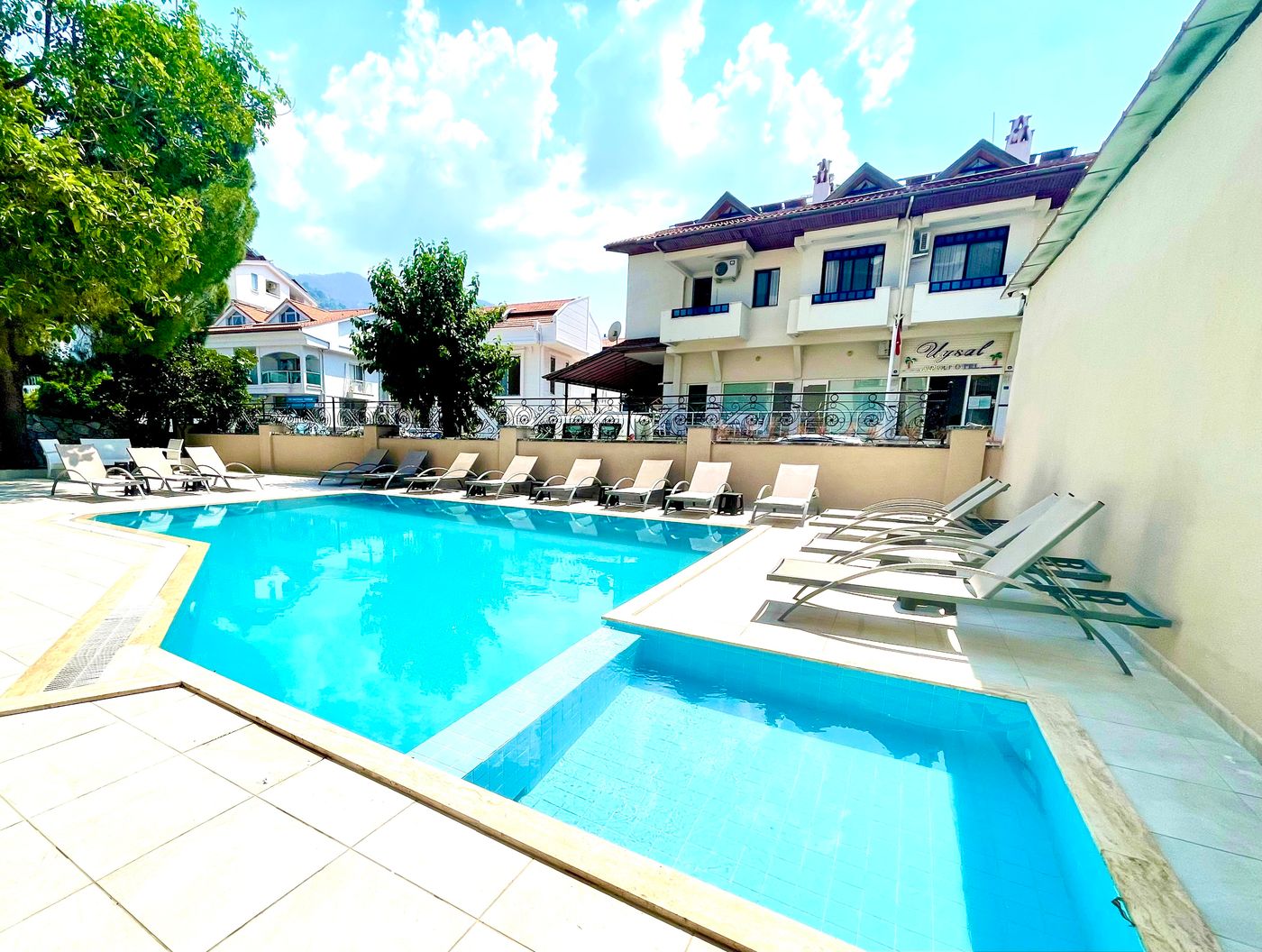 Emilia Boutique Hotel