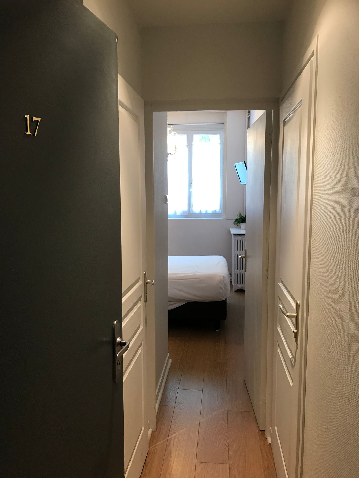 Hotel De La Marne - France - LYON - Room - 8