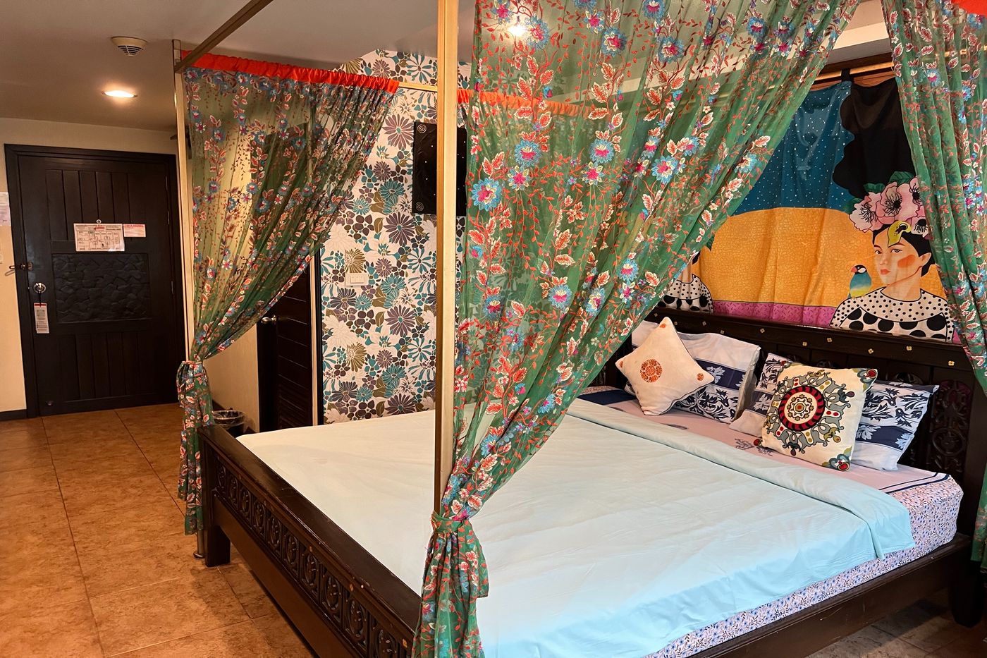 Sabai-Sabai---Sukhumvit-Room-64