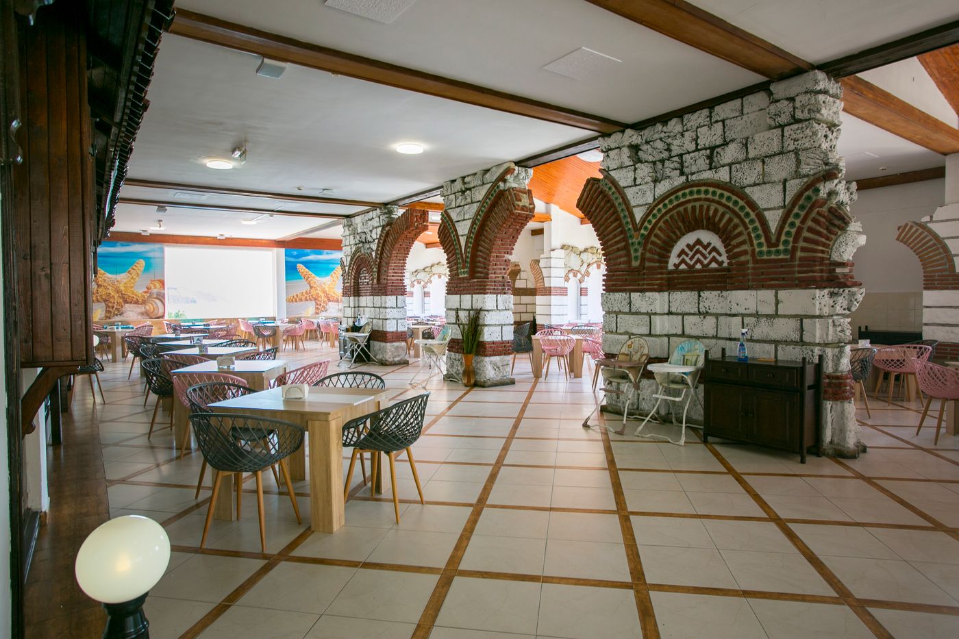 Elenite-Holiday-Village-Restaurant-44