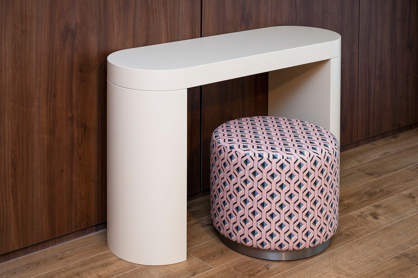 The-Magazine-Rooms-Room-17