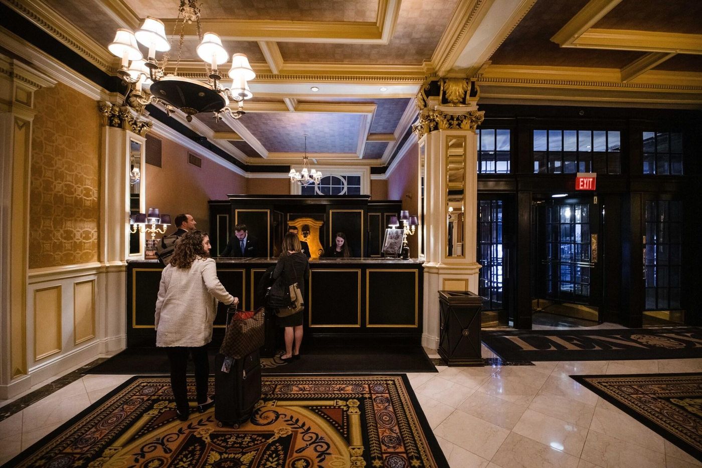 The-Lenox-Hotel-Lobby-9