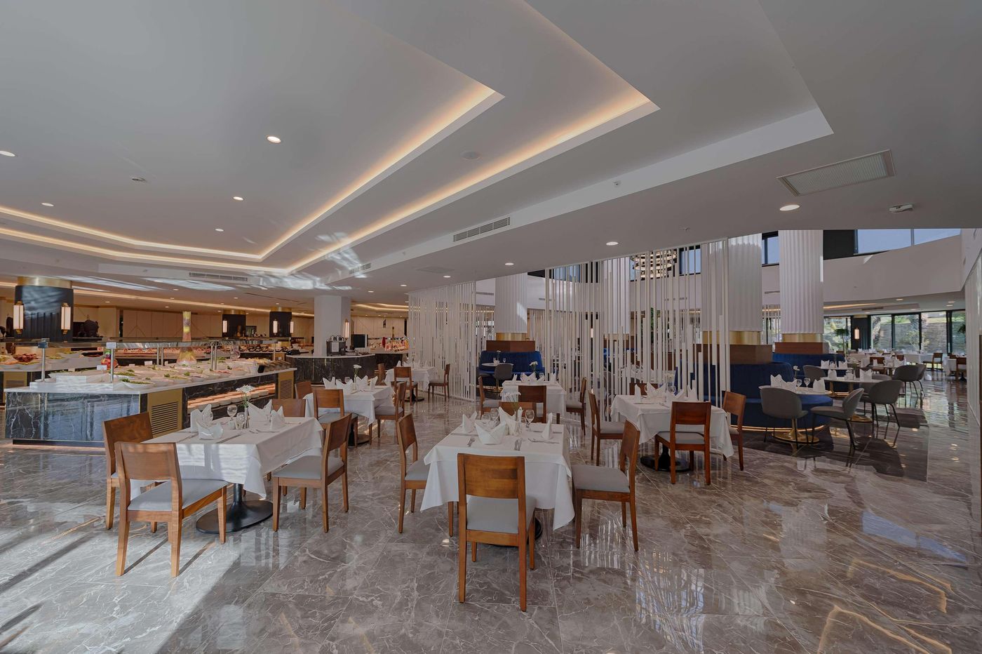 Seven-Seas-Hotel-Blue-Restaurant-64