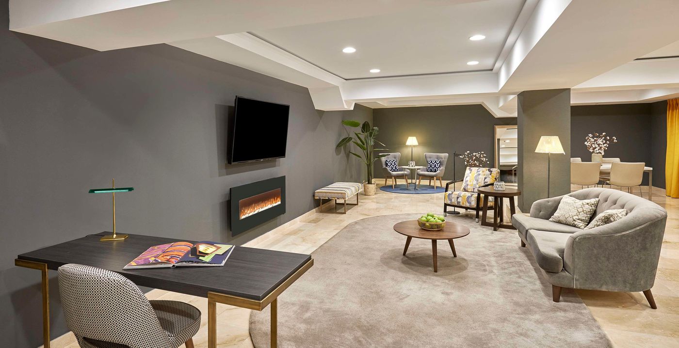 NH-Madrid-Balboa-Lobby-7