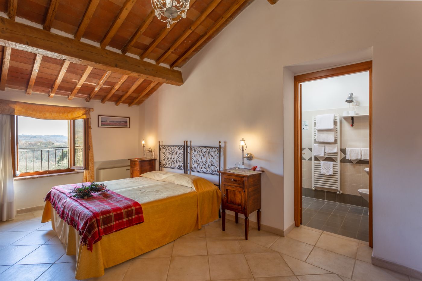 Casafrassi-Hotel-Agriturismo-Room-3