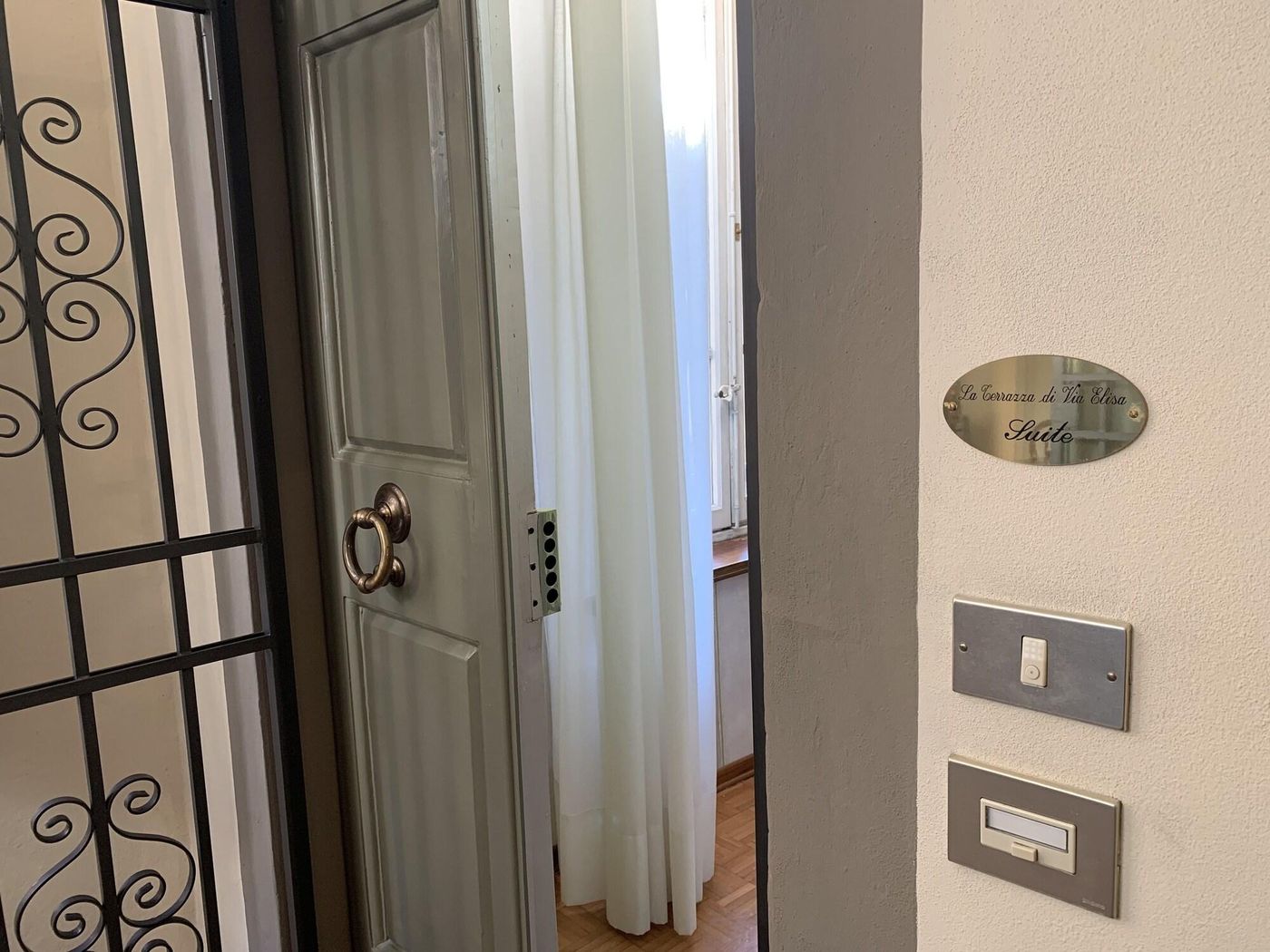 La-Terrazza-Di-Via-Elisa-Room-7