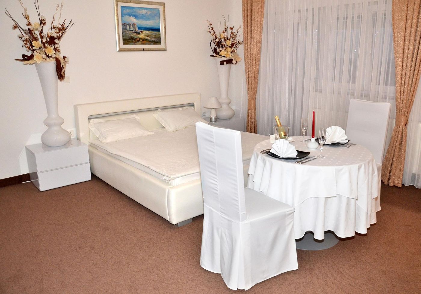 Rooms Elez-Croatia-ZAGREB-Lobby-3