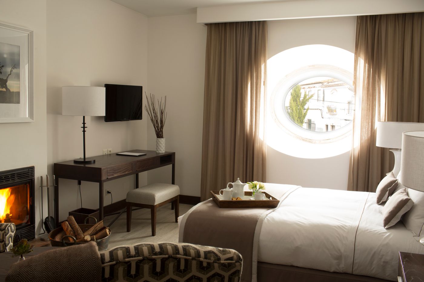 Pateo-dos-Solares-Charm-Hotel-Room-20