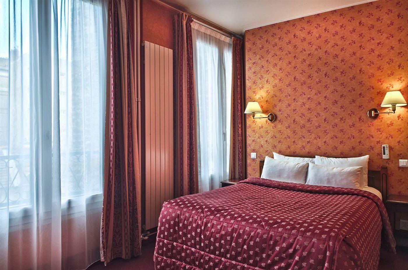 Abaca-Messidor-by-Happyculture-Room-30