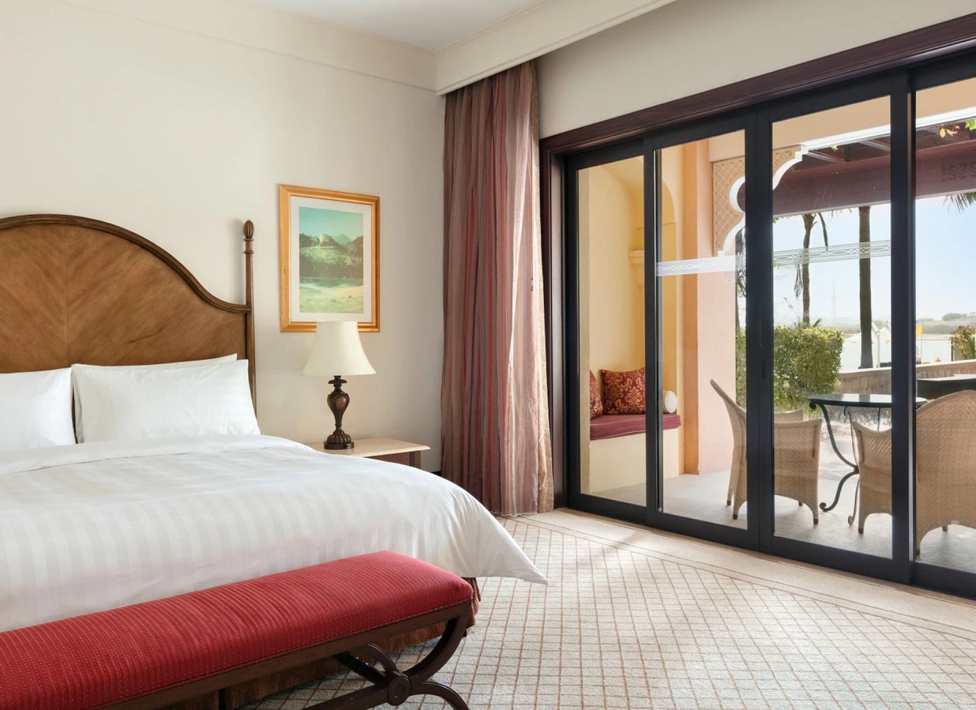 Shangri-La Hotel, Qaryat Al Beri 21