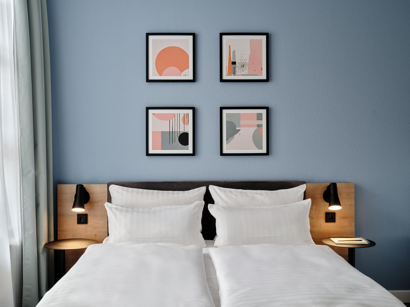 Hotel-City-B-Room-44