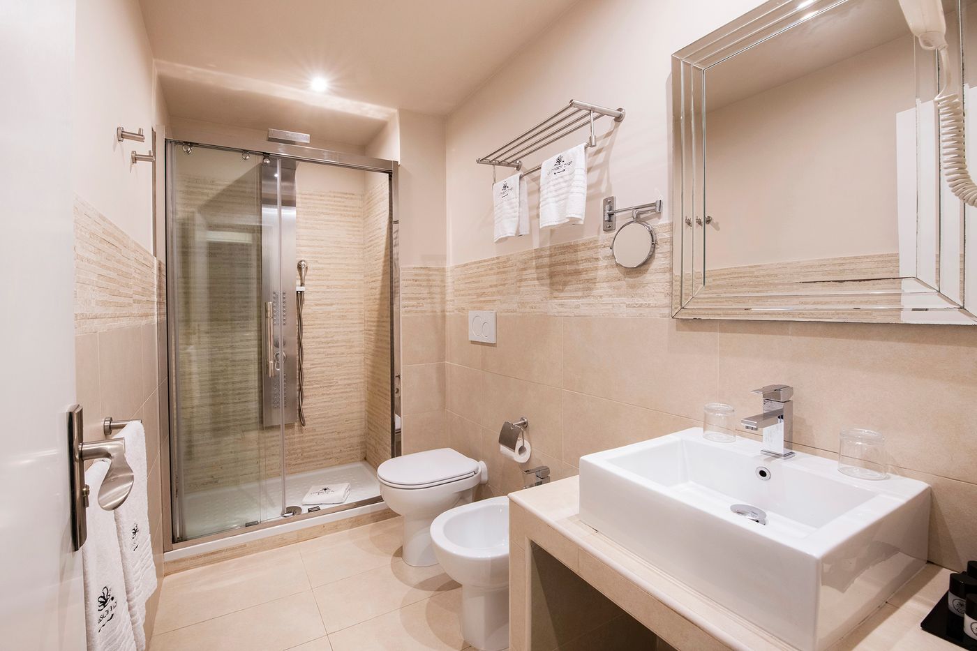 Hotel-87-Eightyseven-Room-51