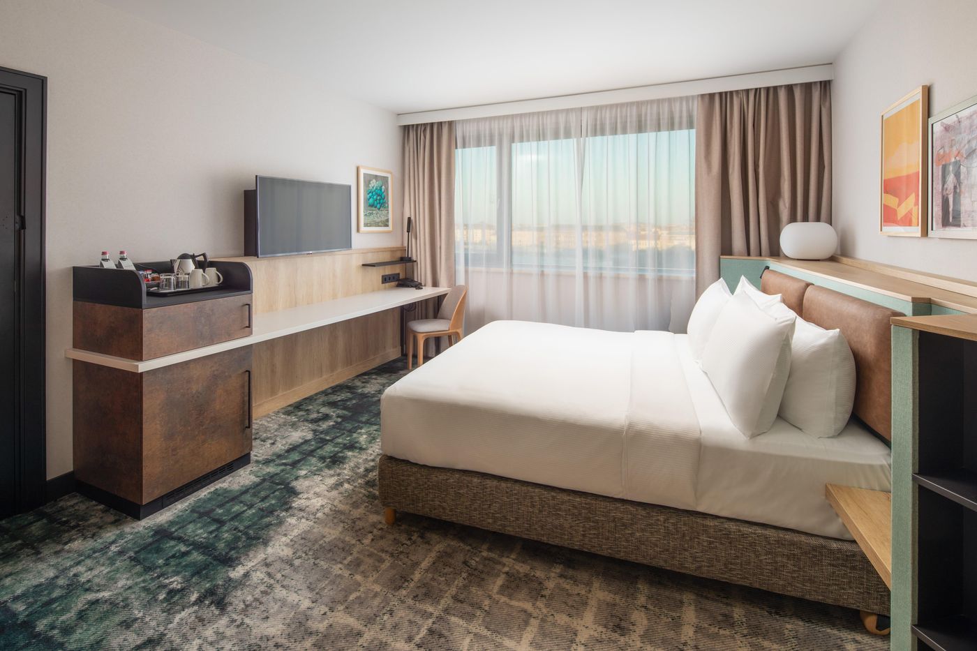 Crowne-Plaza-Budapest-Room-10