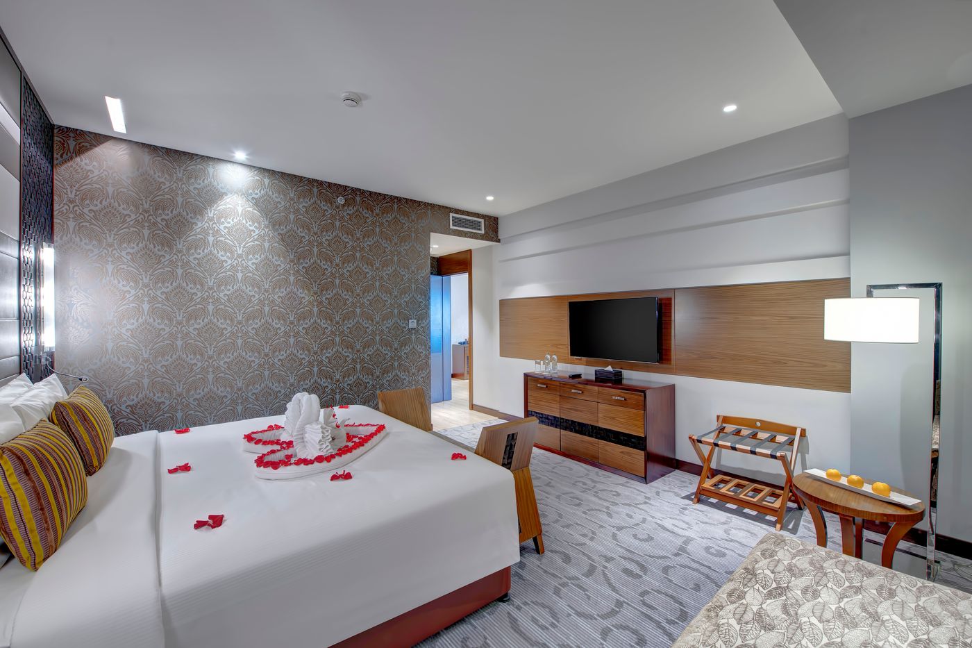 Metropolitan-Hotel-on-Sheikh-Zayed-Road-Dubai-Room-27