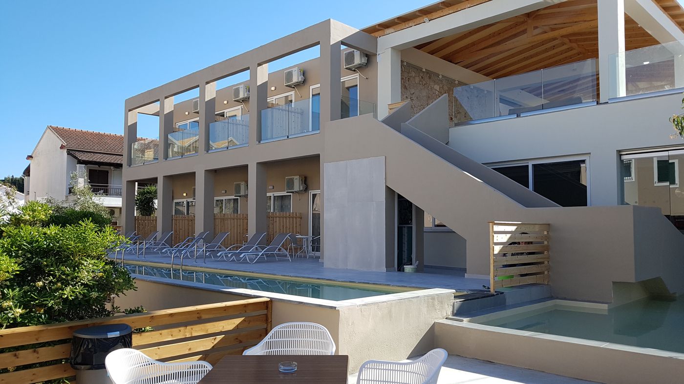 Amour Holiday Resort