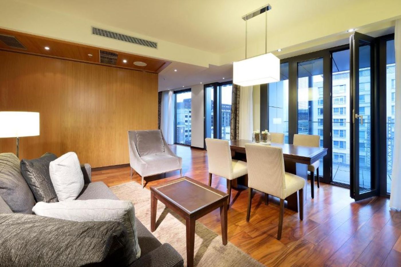 Eurostars-Berlin-Room-35