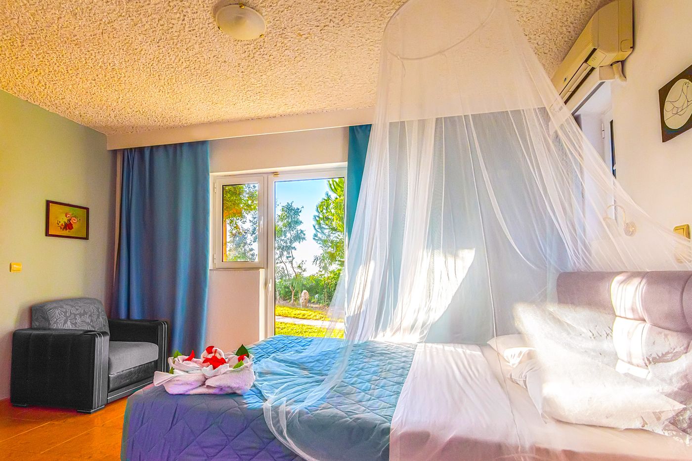 The-Small-Village-Room-34