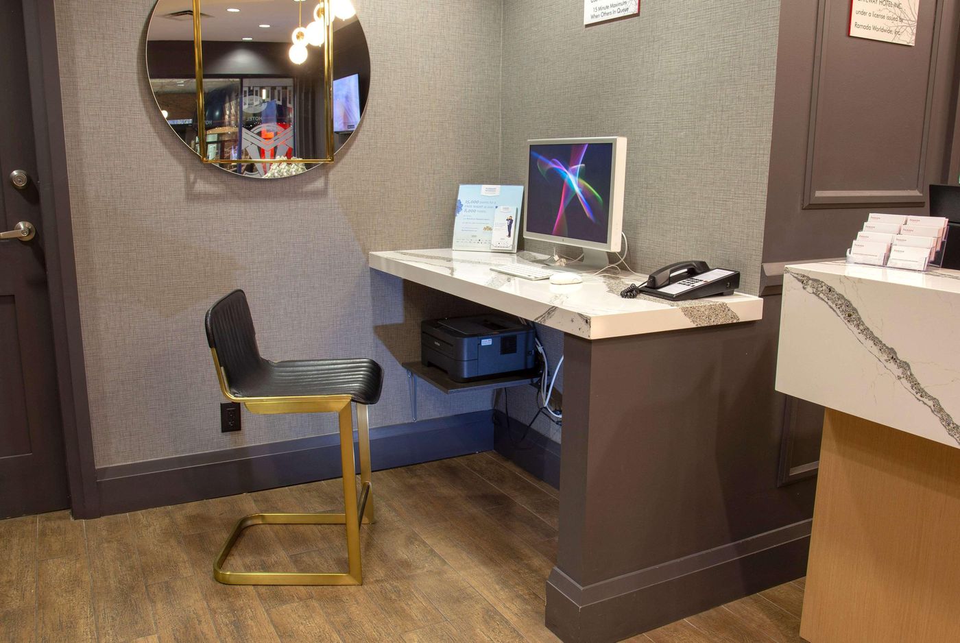 Quality-Inn---Suites-Downtown-Vancouver-Conferences-17