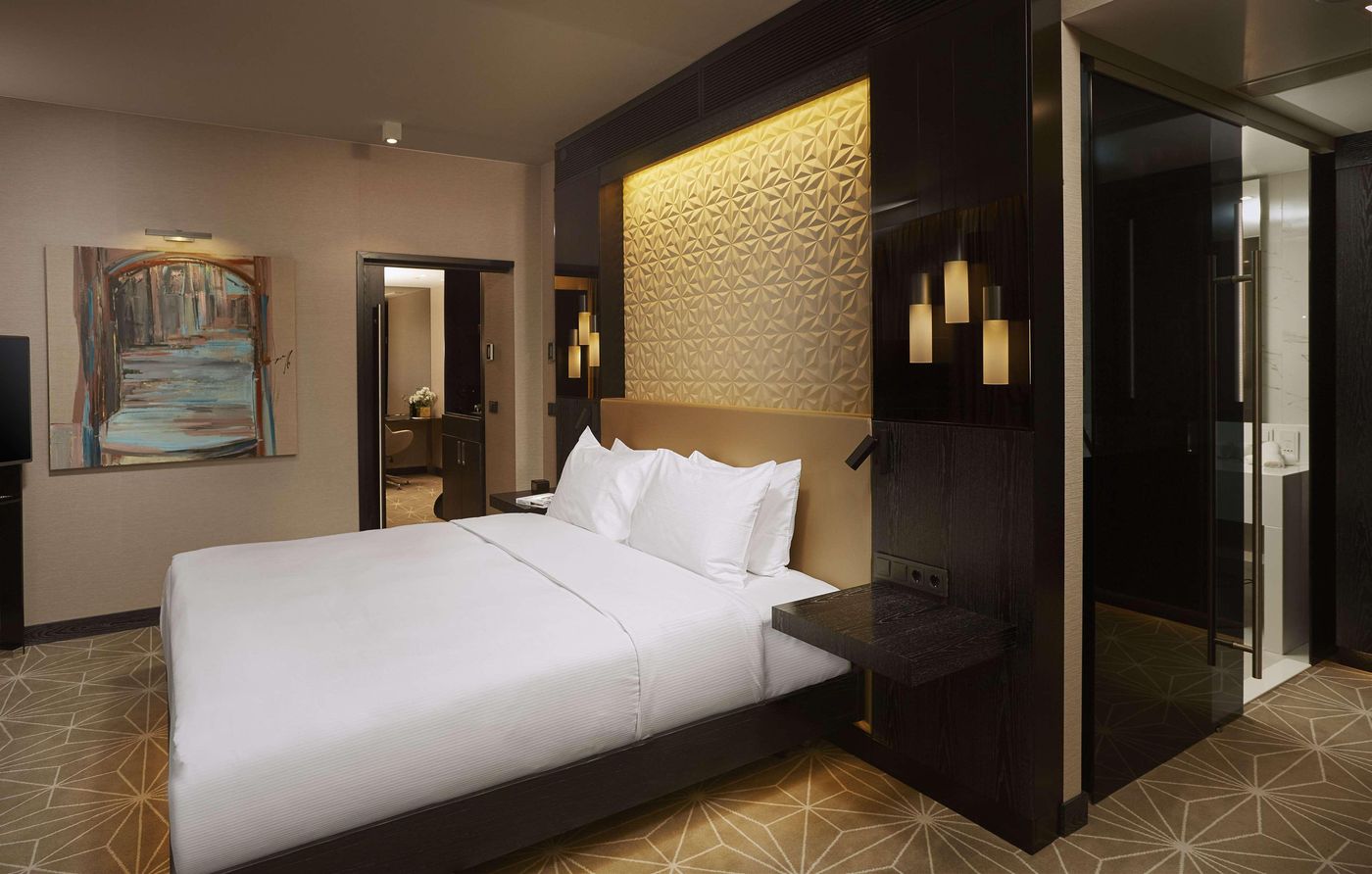 Hilton-Tallinn-Park-Room-43