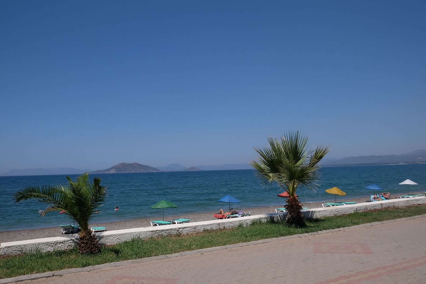 Mutlu-Beach-Beach-39