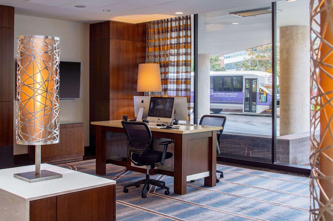 Hyatt Regency Crystal City - United States - Arlington - Lobby - 9