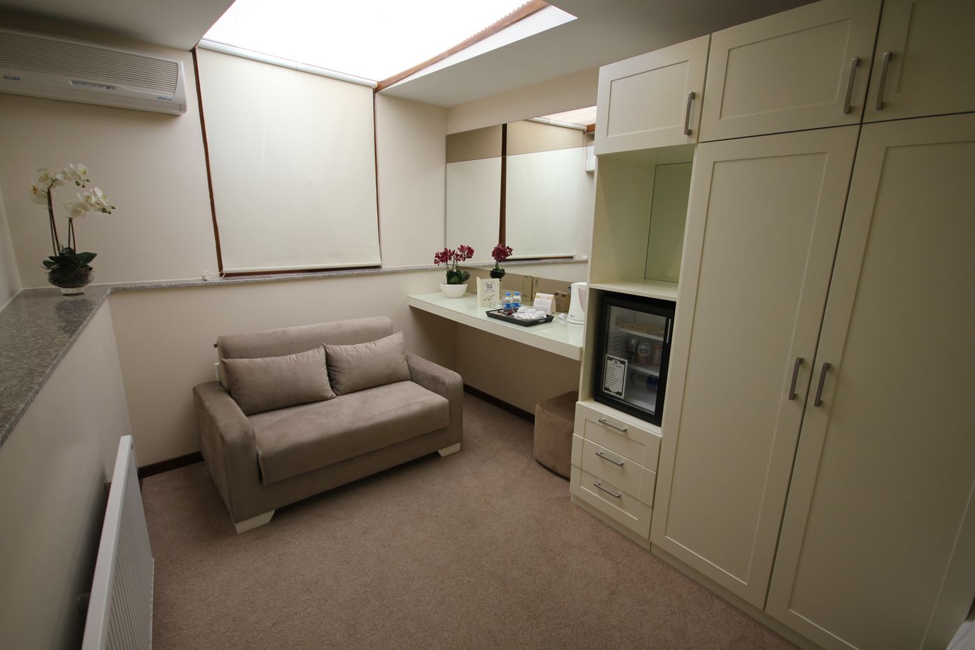 Grand-Washington-Hotel-Room-10