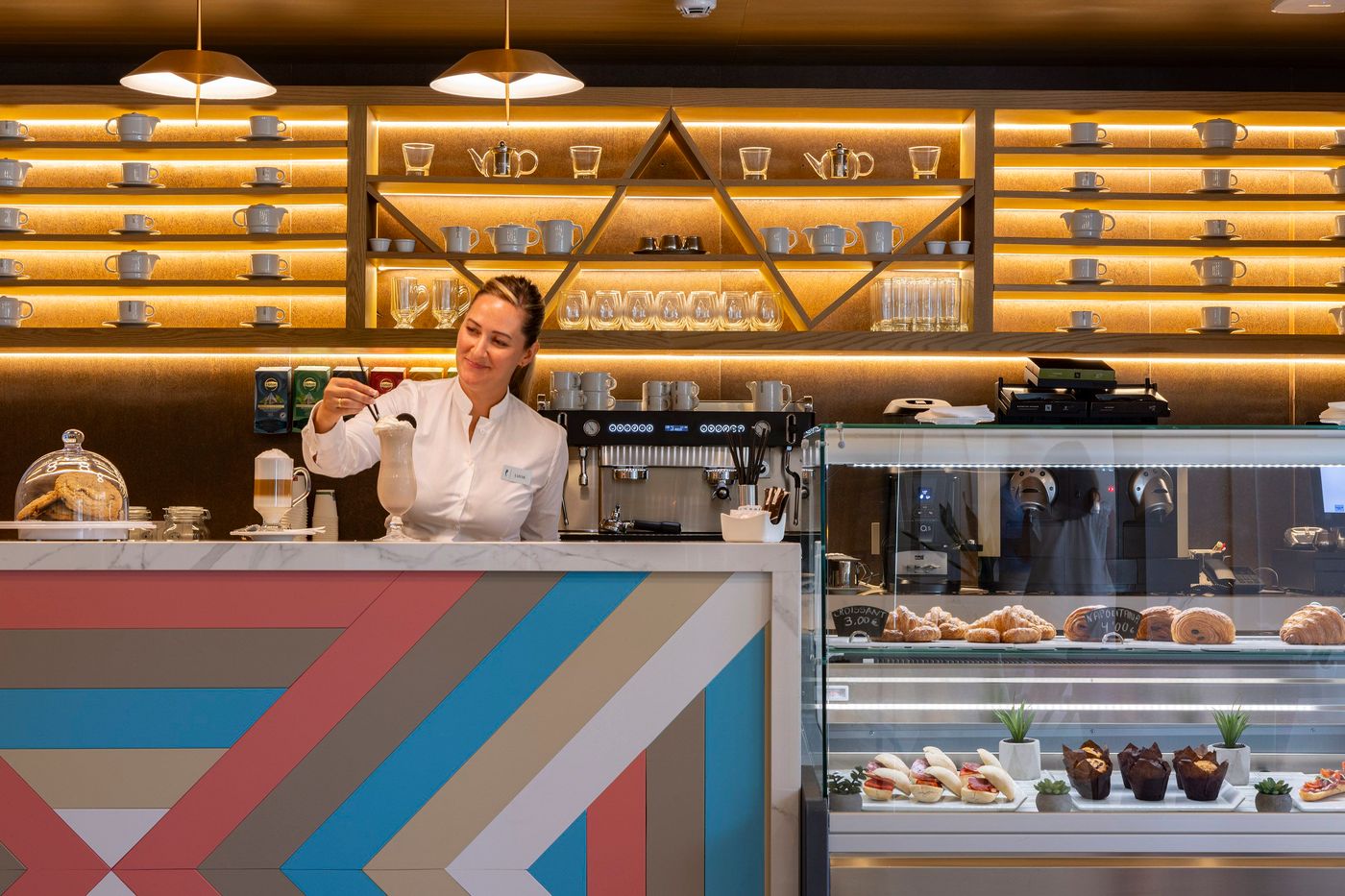 Hipotels-Barrosa-Palace-Bar-47