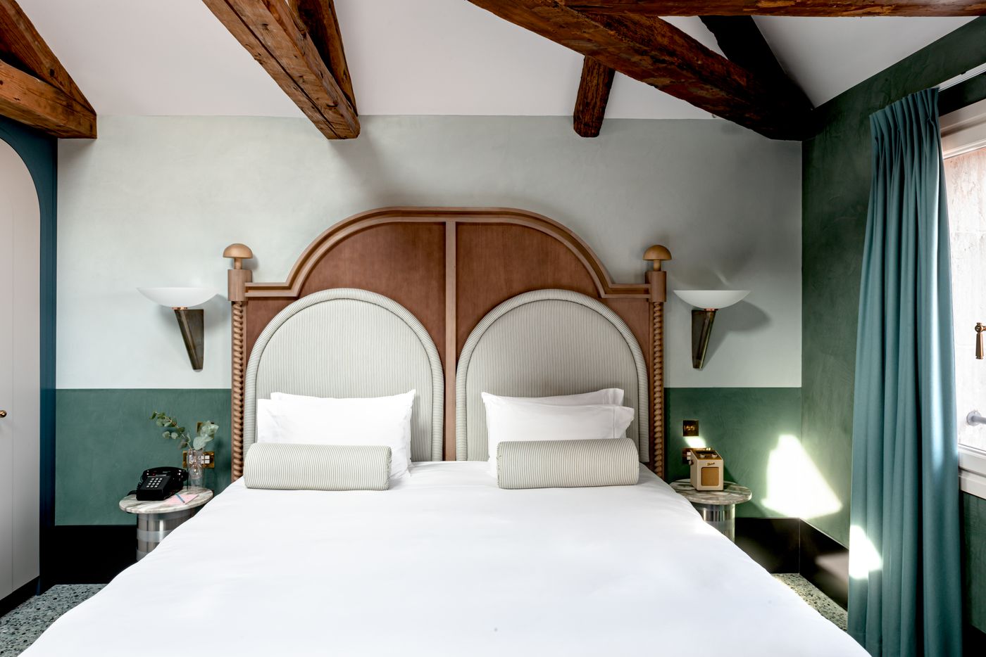 Il-Palazzo-Experimental-Room-15