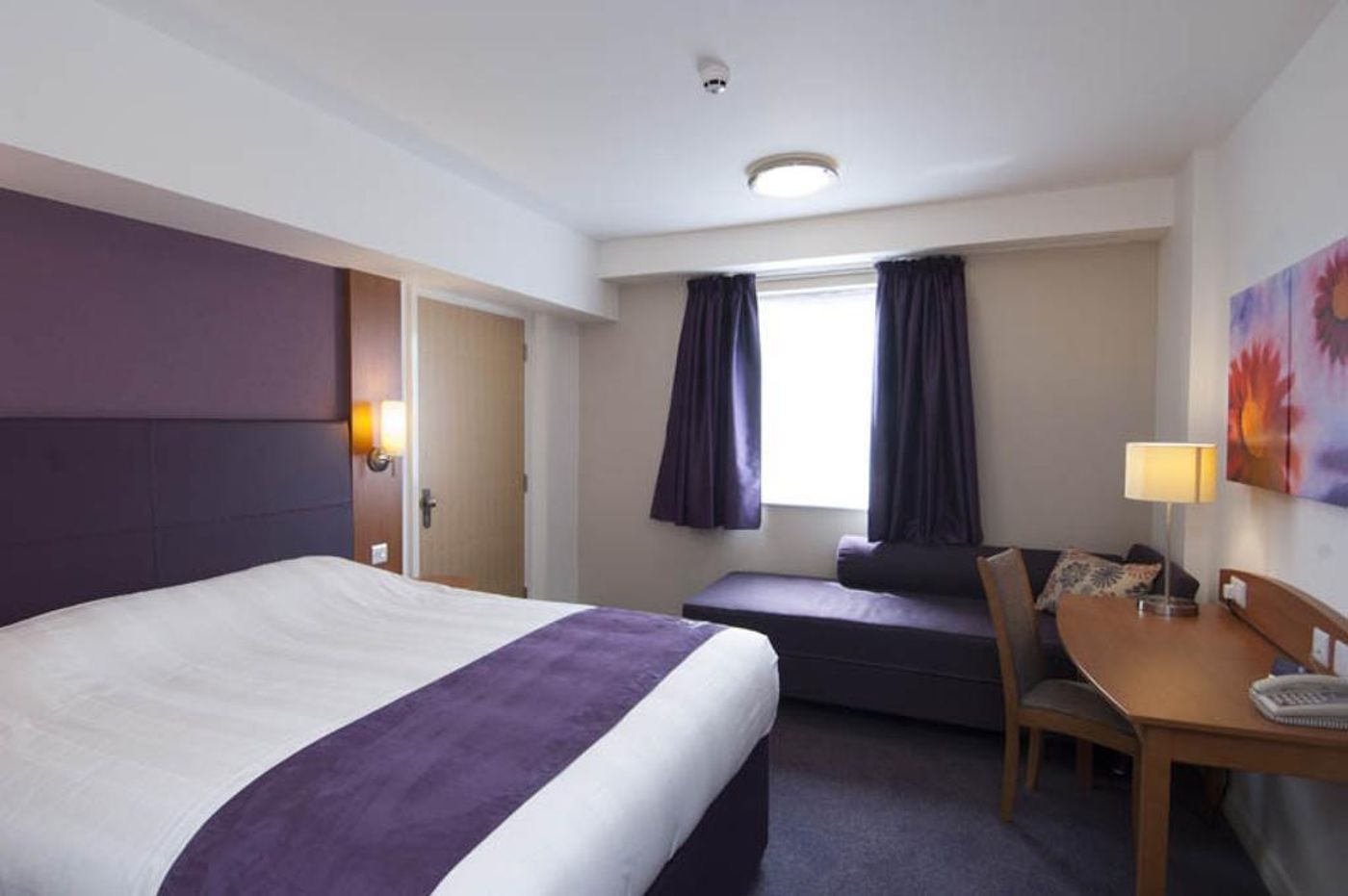 Premier Inn Glasgow City Centre South-United Kingdom-GLASGOW-General view-6
