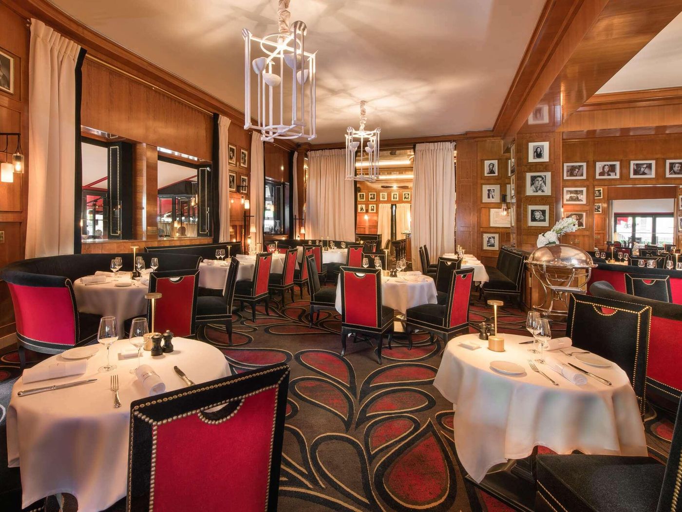 Hotel-Barriere-Le-Fouquets-Paris-Restaurant-54