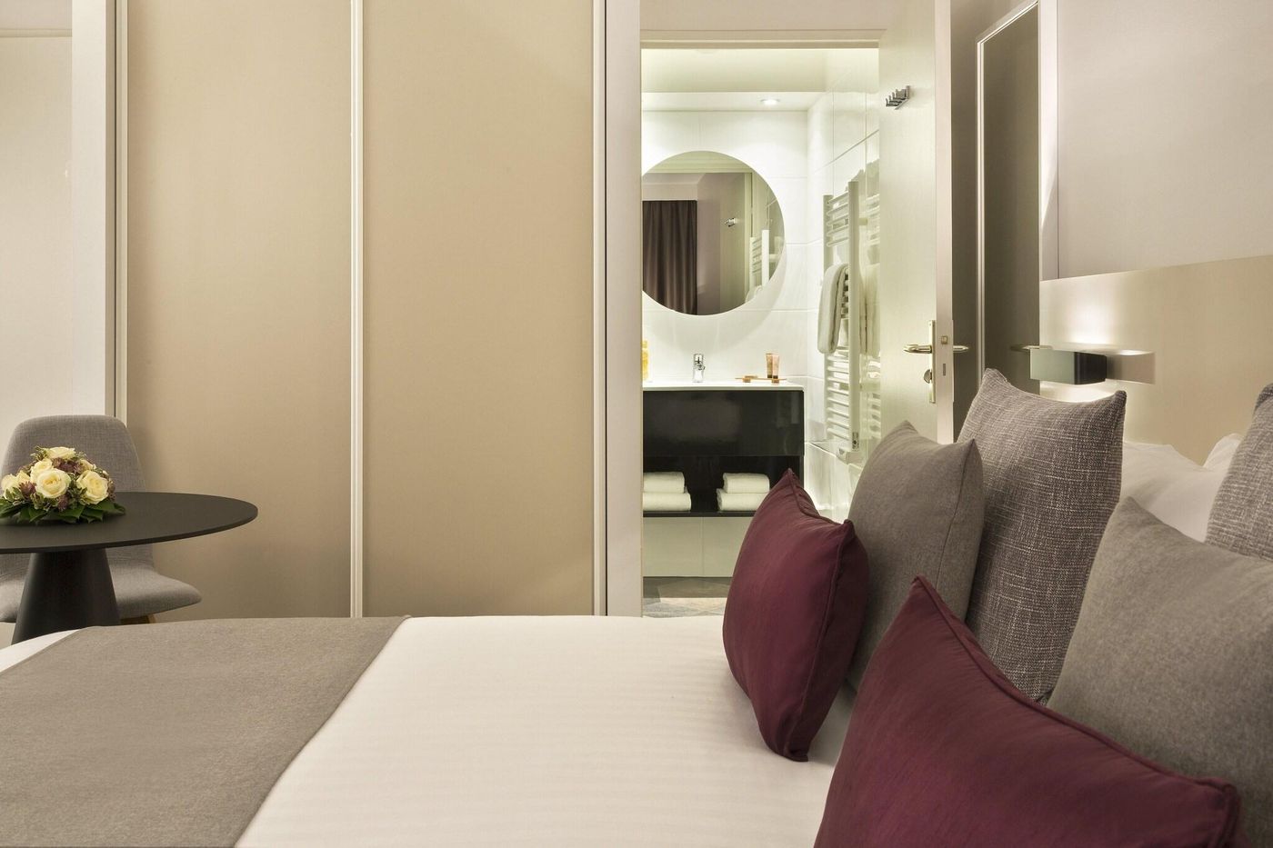 Citadines-Trocadero-Paris-Room-17