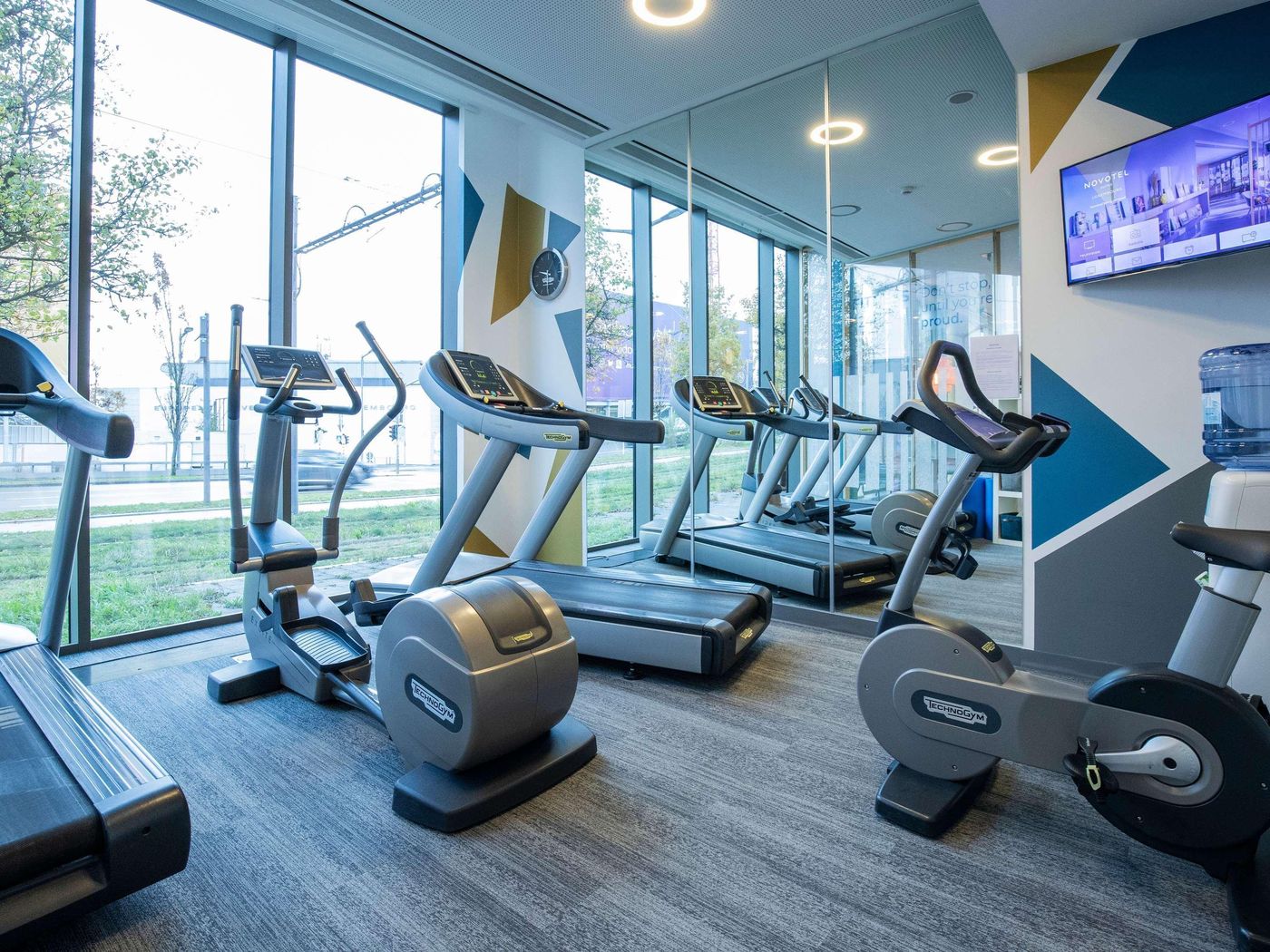 Novotel-Suites-Luxembourg-Sports-and-Entertainment-76