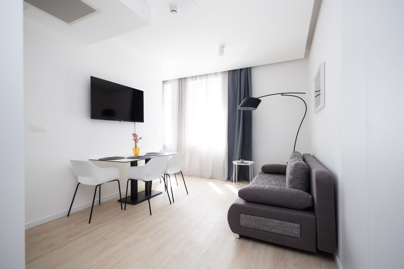 Kula & The Top-Croatia-Zagreb-Room-6