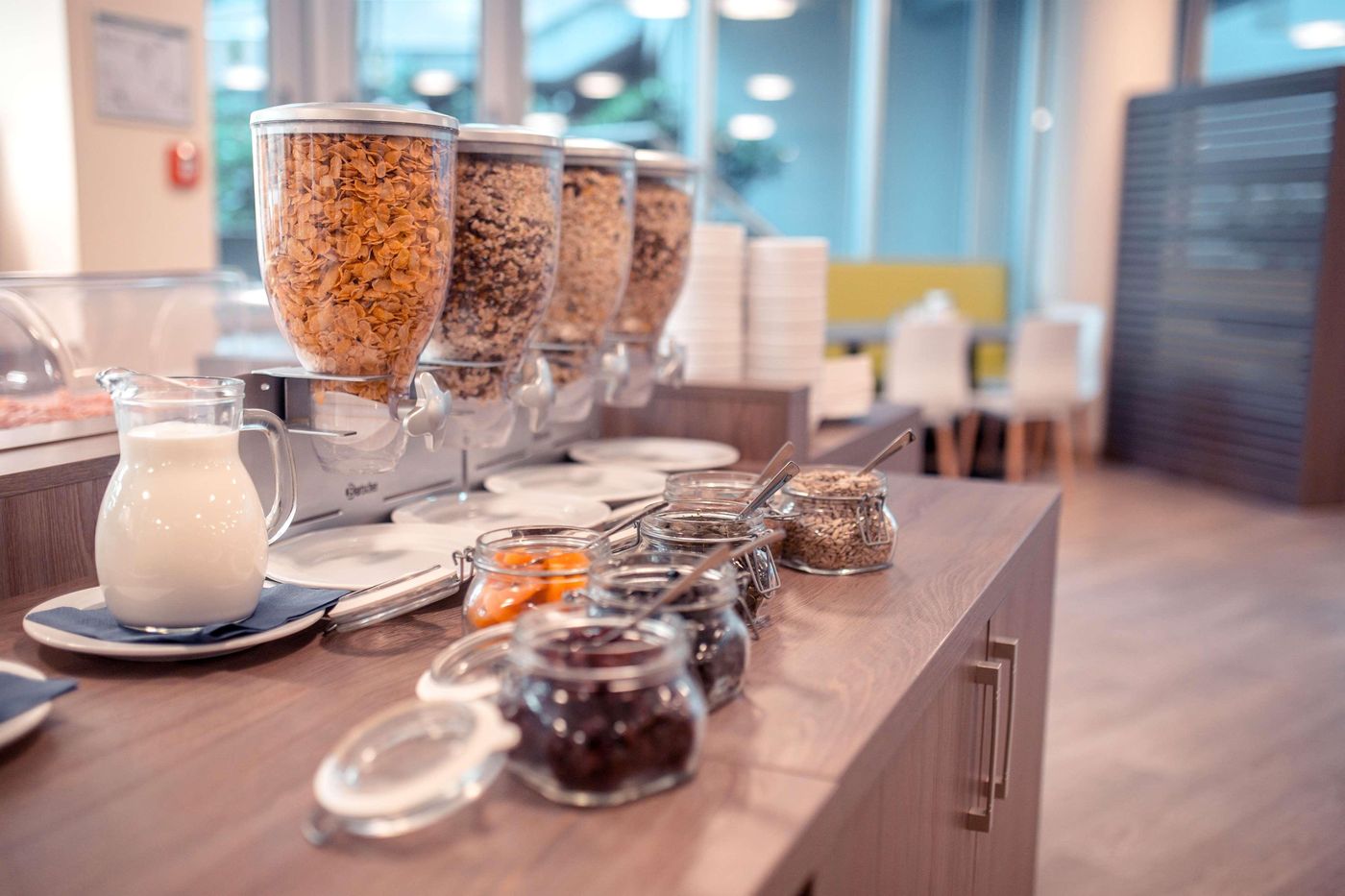 Tulip-Inn-Munich-Messe-Restaurant-37