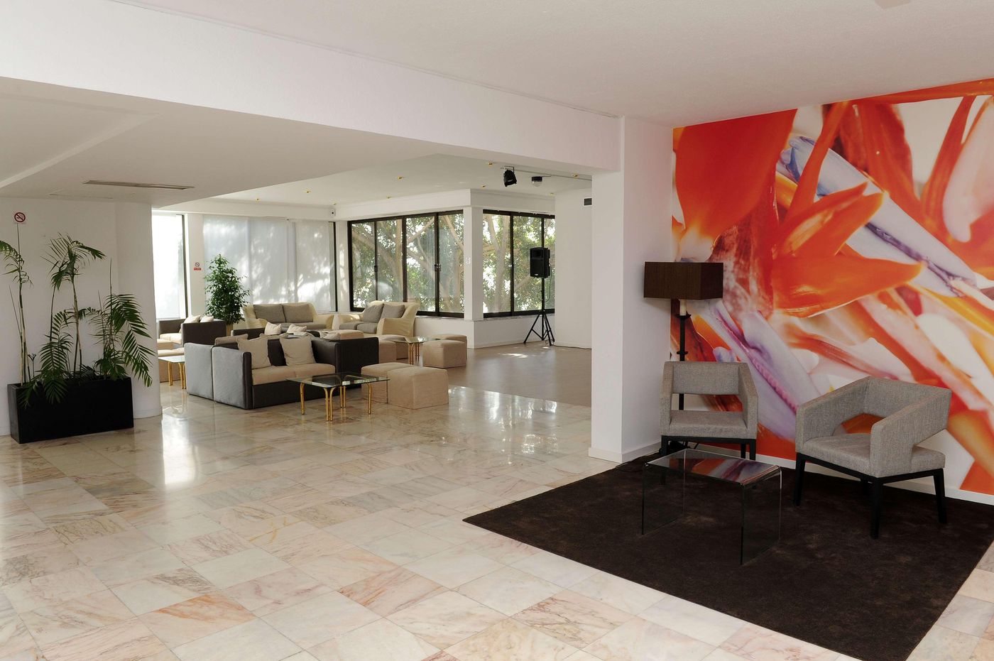 Estrelicia Hotel-Portugal-Funchal-Lobby-10