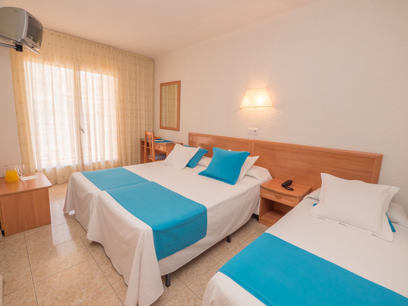 Checkin-Pineda-Room-20