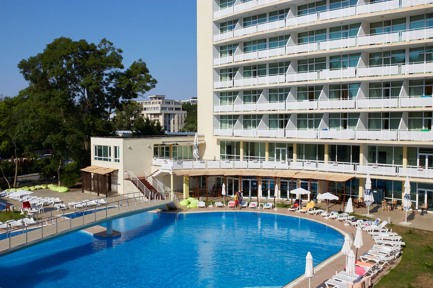 Grand-Hotel-Nirvana---Sunny-Beach-General-view-3