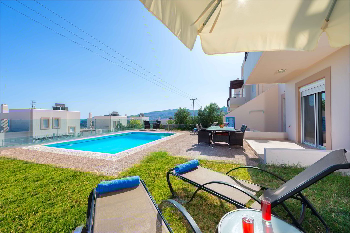 Athoniki-Villas-Room-4