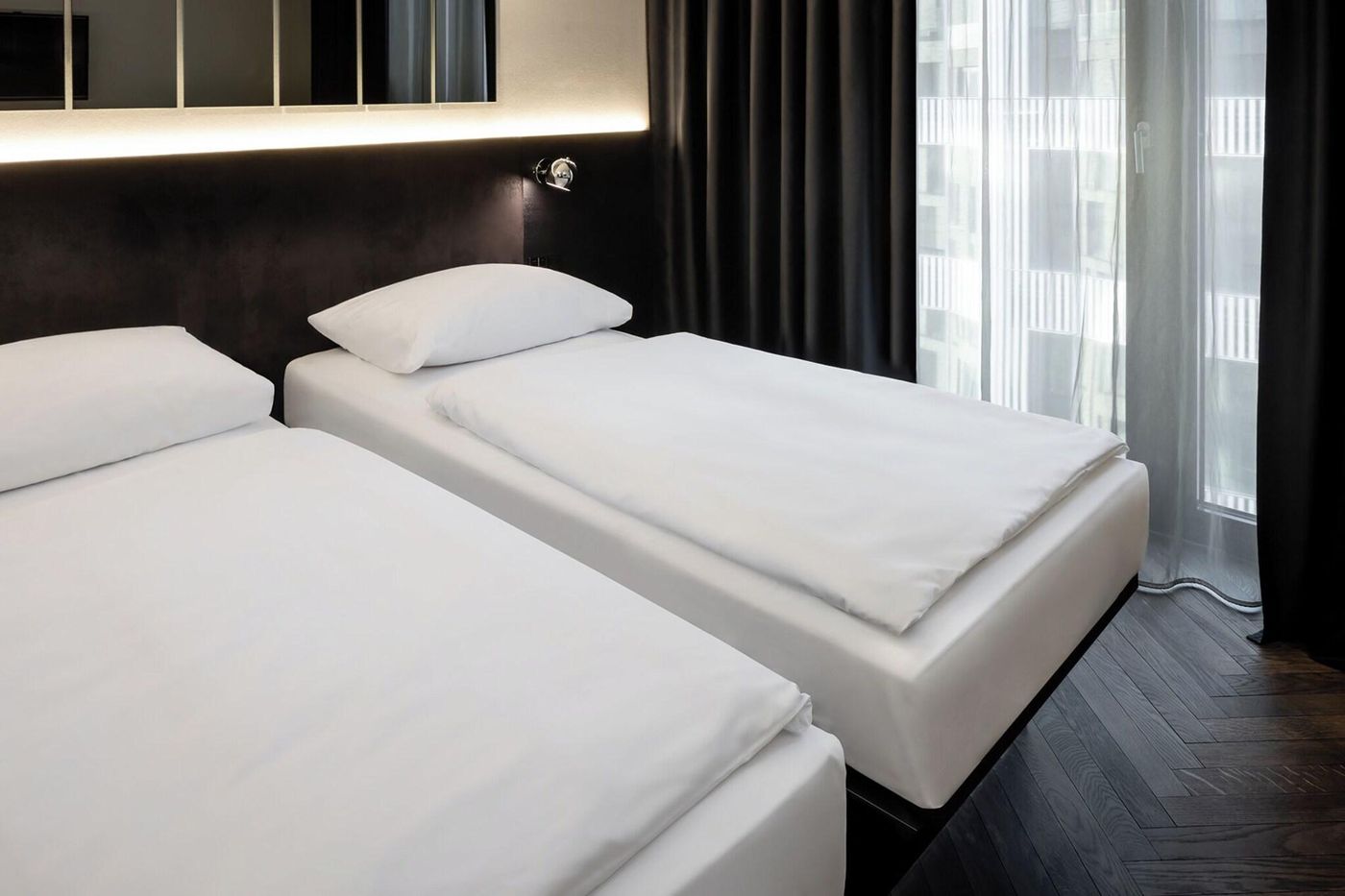 Amano-Grand-Central-Room-30