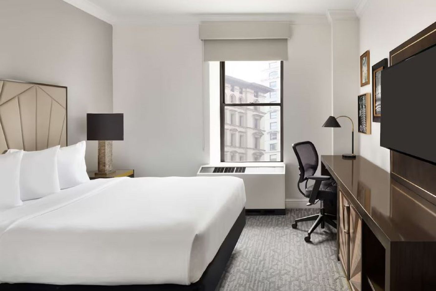 Martinique-New-York-on-Broadway--Curio-By-Hilton-Room-31